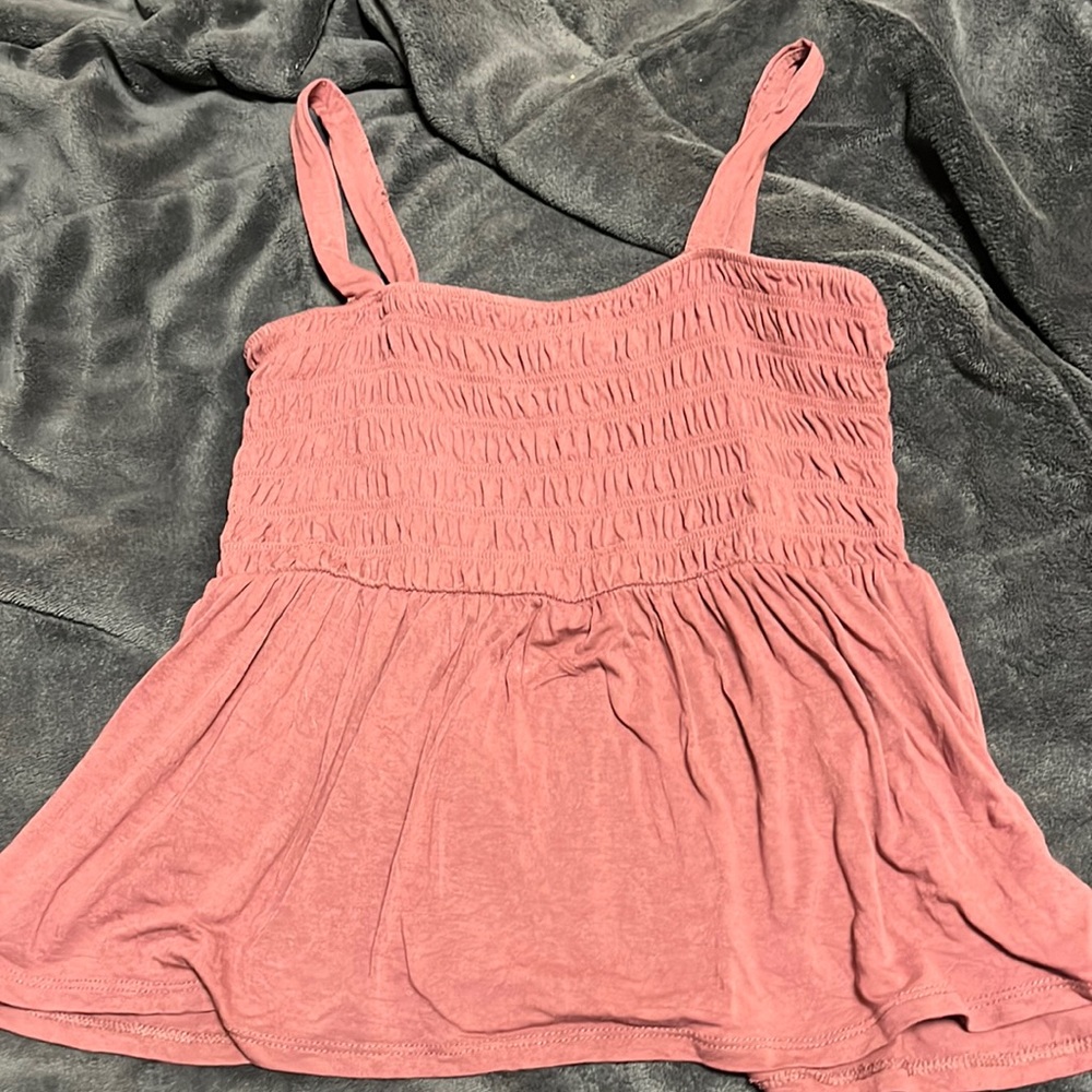 American eagle burgundy tank top